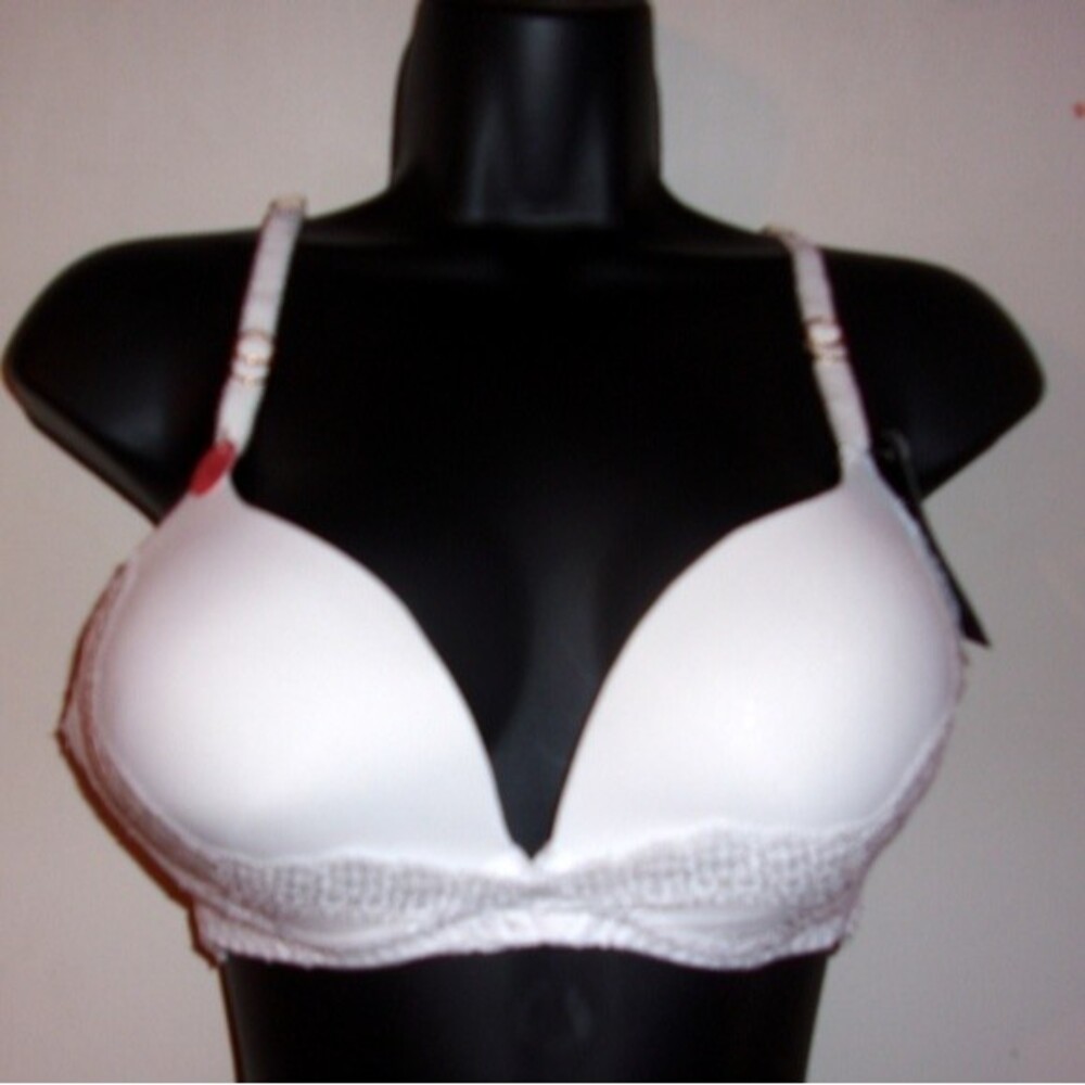 Youmita White Soft Cup Lace Demi 36B Bra NWT